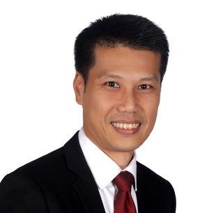 Headshot of Ti华为How’s, Vice President, International 肿瘤学 at AstraZeneca